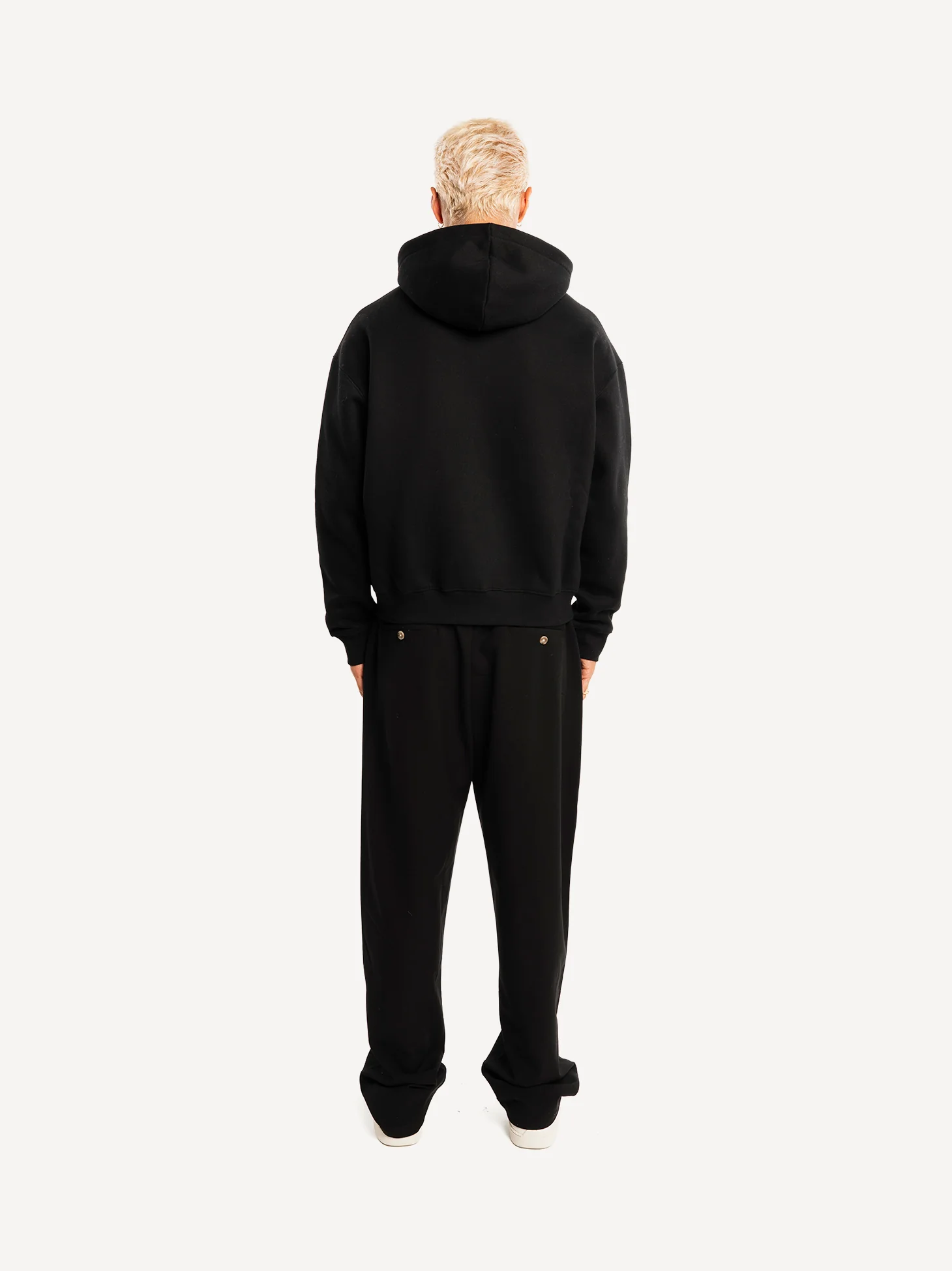 Basic Boxy Fit 380gsm Hoodie - Image 9