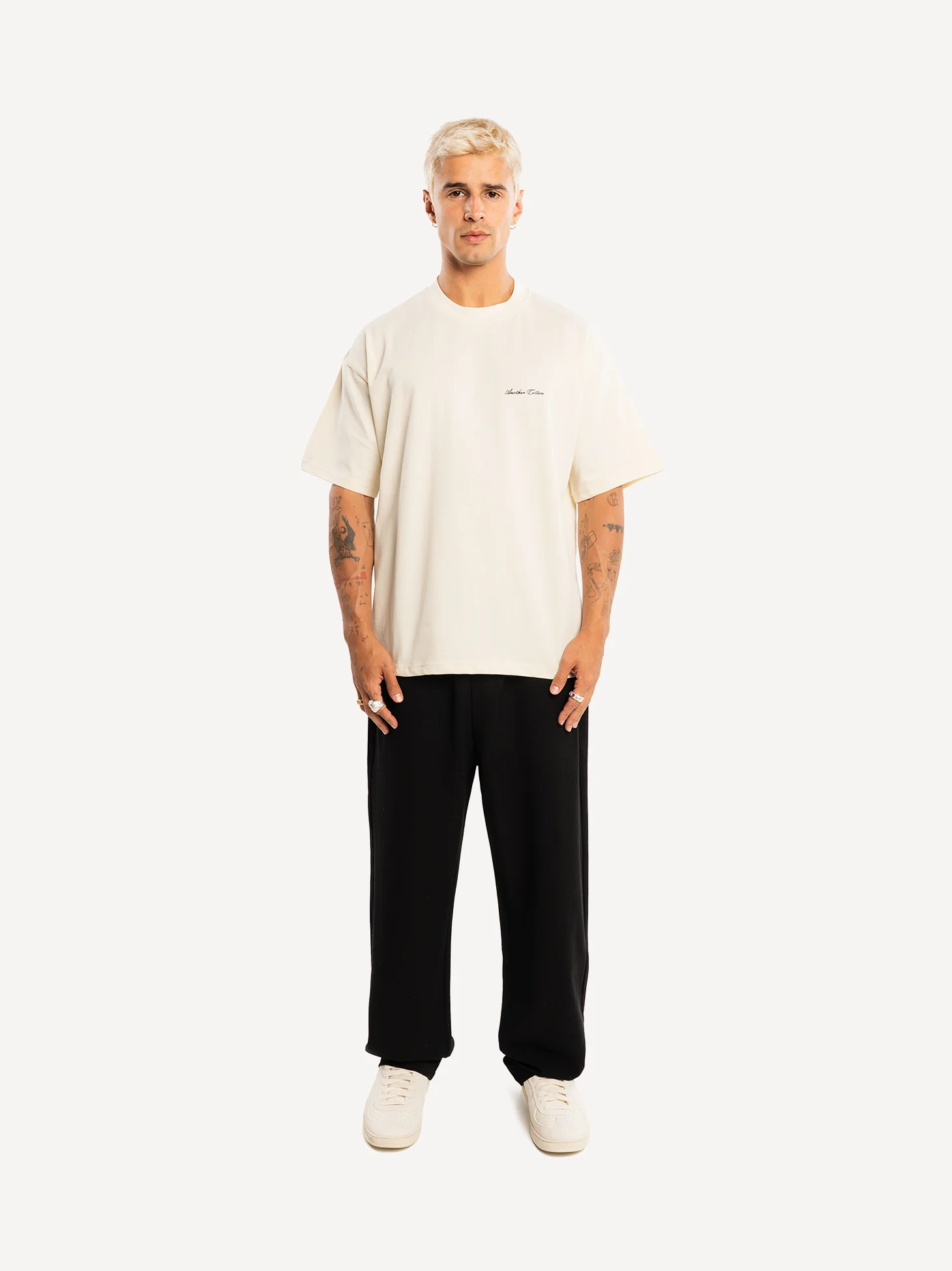 Basic Boxy Fit 230gsm T-Shirt - Image 13