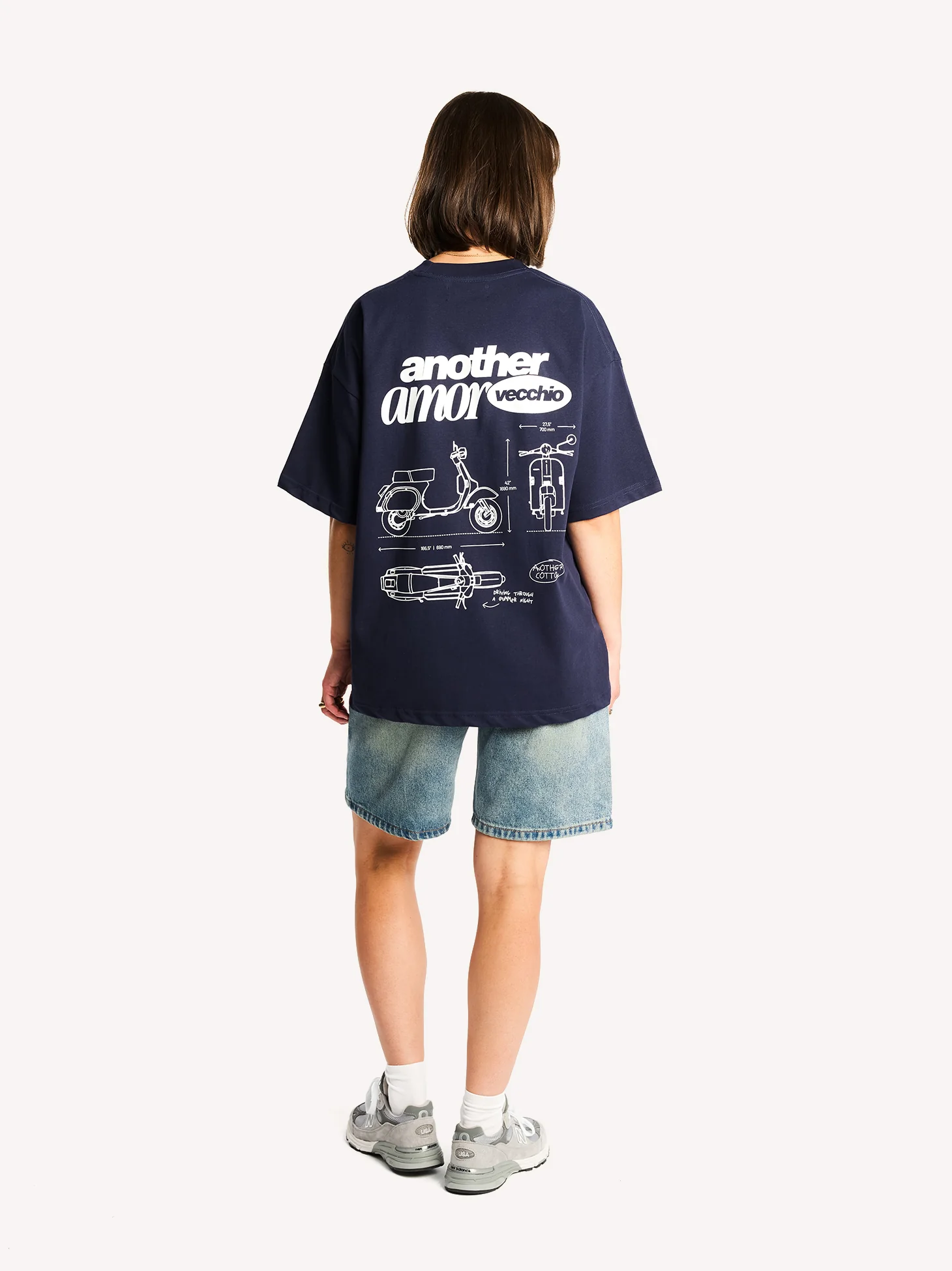 Amor Vecchio Oversized T-Shirt - Image 3
