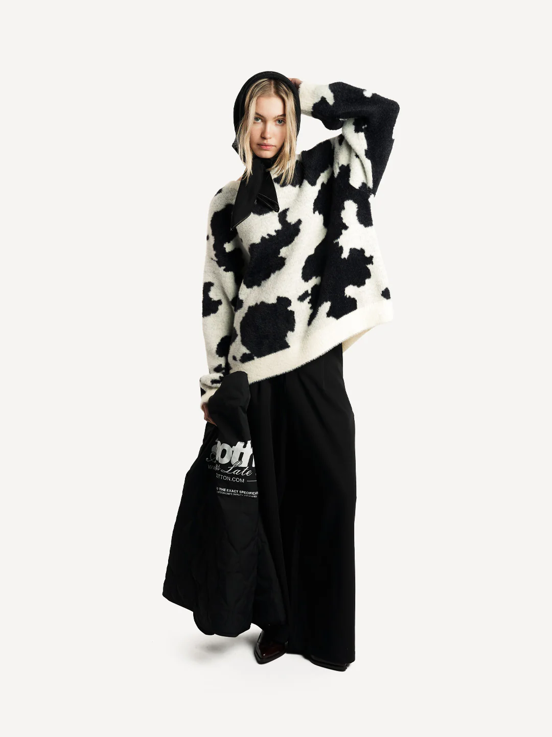 Another Cow Knit Sweater - Image 6