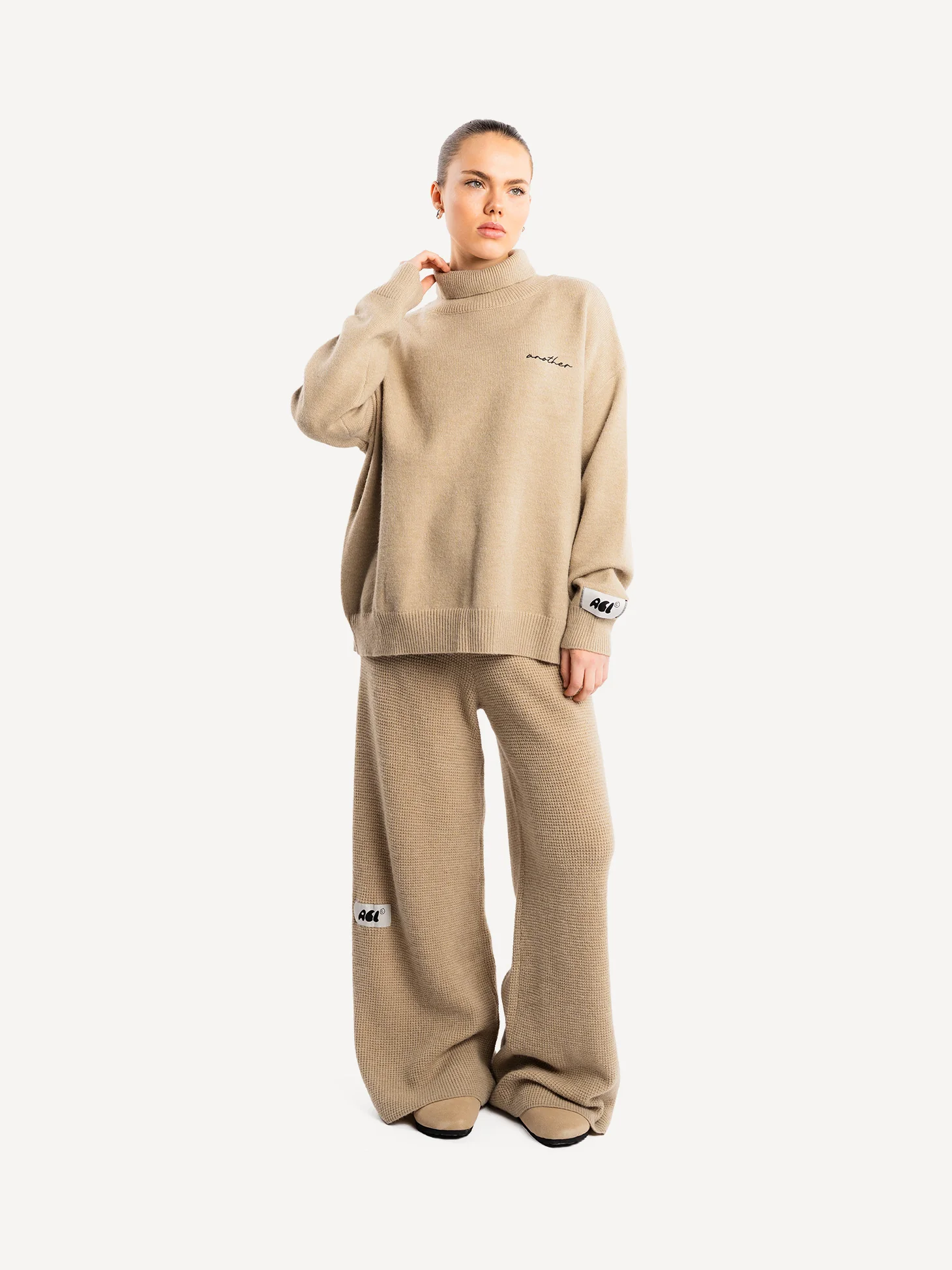 Another Spellout Signature Knit Sweater Women - Image 11