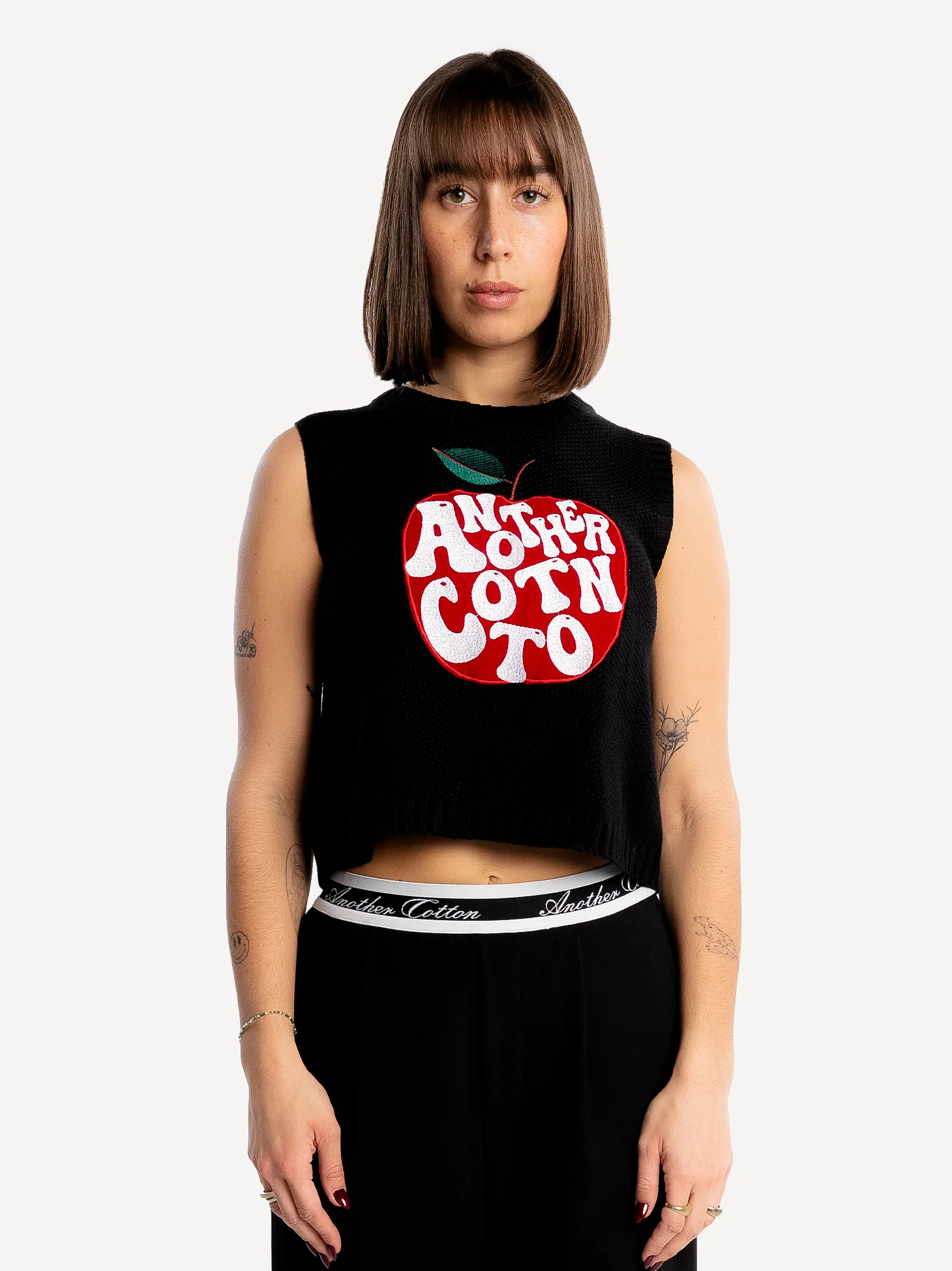 Apple WMN Knit Vest - Image 8