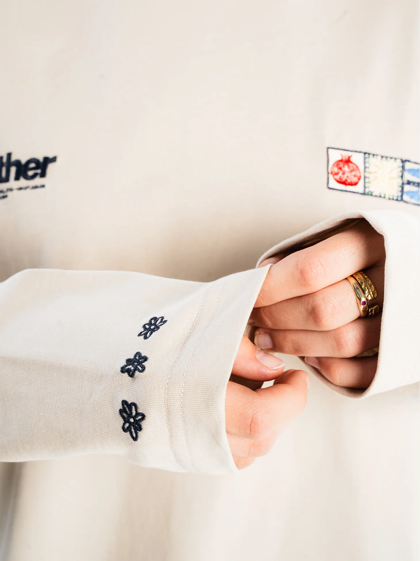 Coastal Afterhours Cropped Longsleeve - Image 6