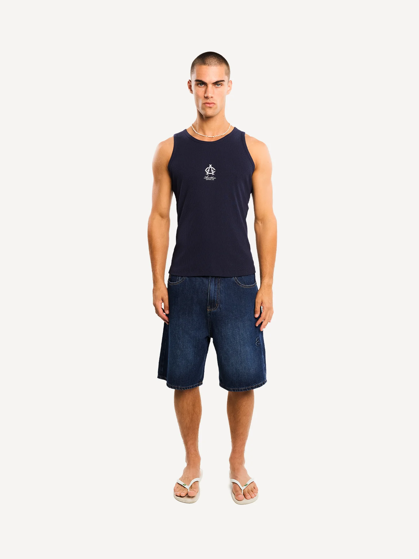 Crest Ripped Tanktop - Image 10