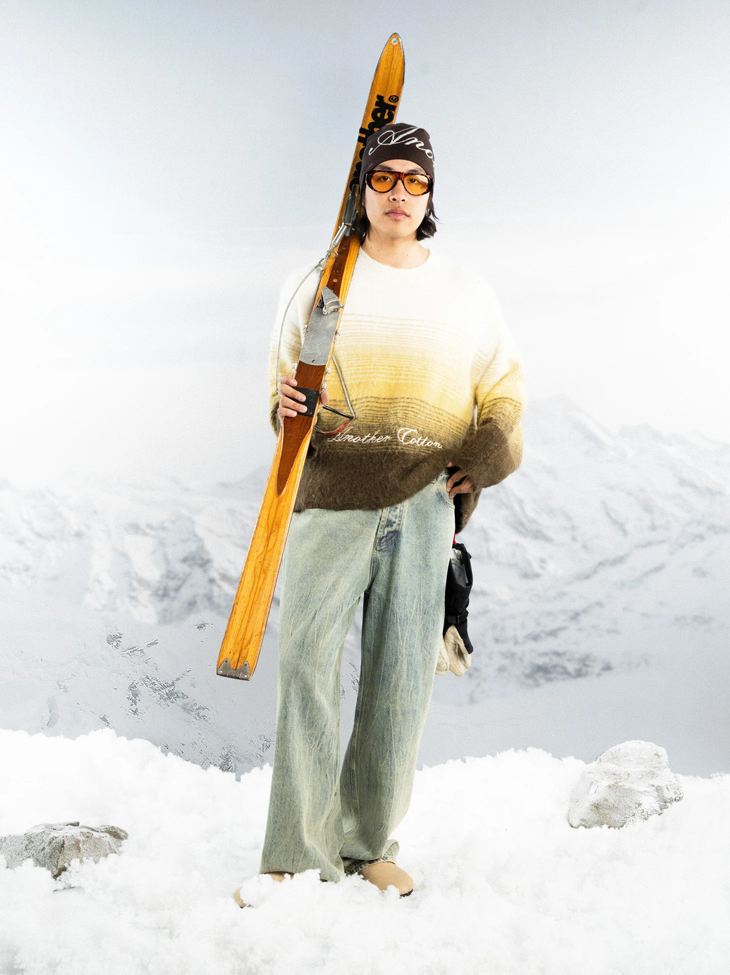 Gradient Knit Sweater - Image 12