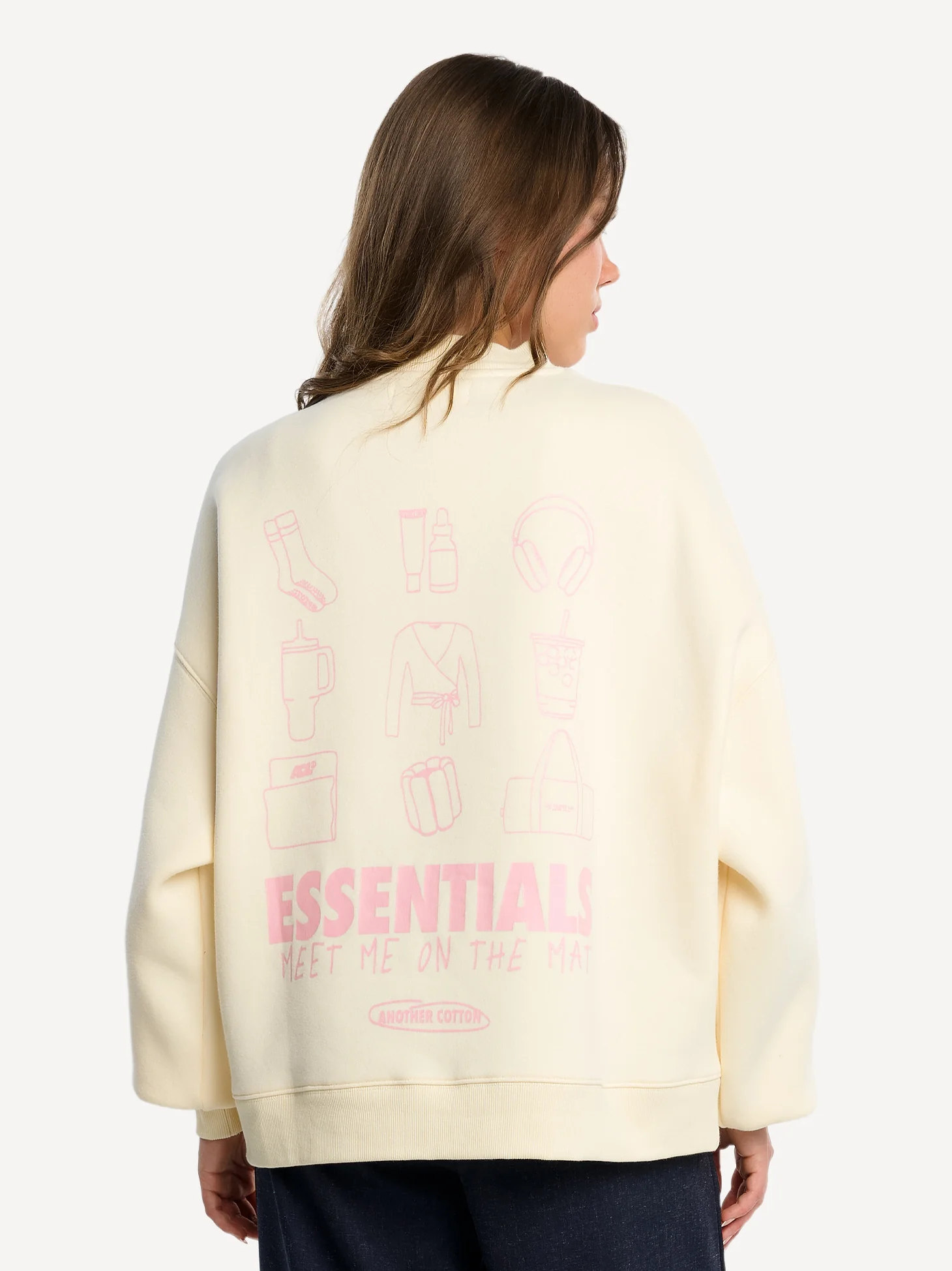 Mat Essentials Oversized Sweatshirt - Image 4