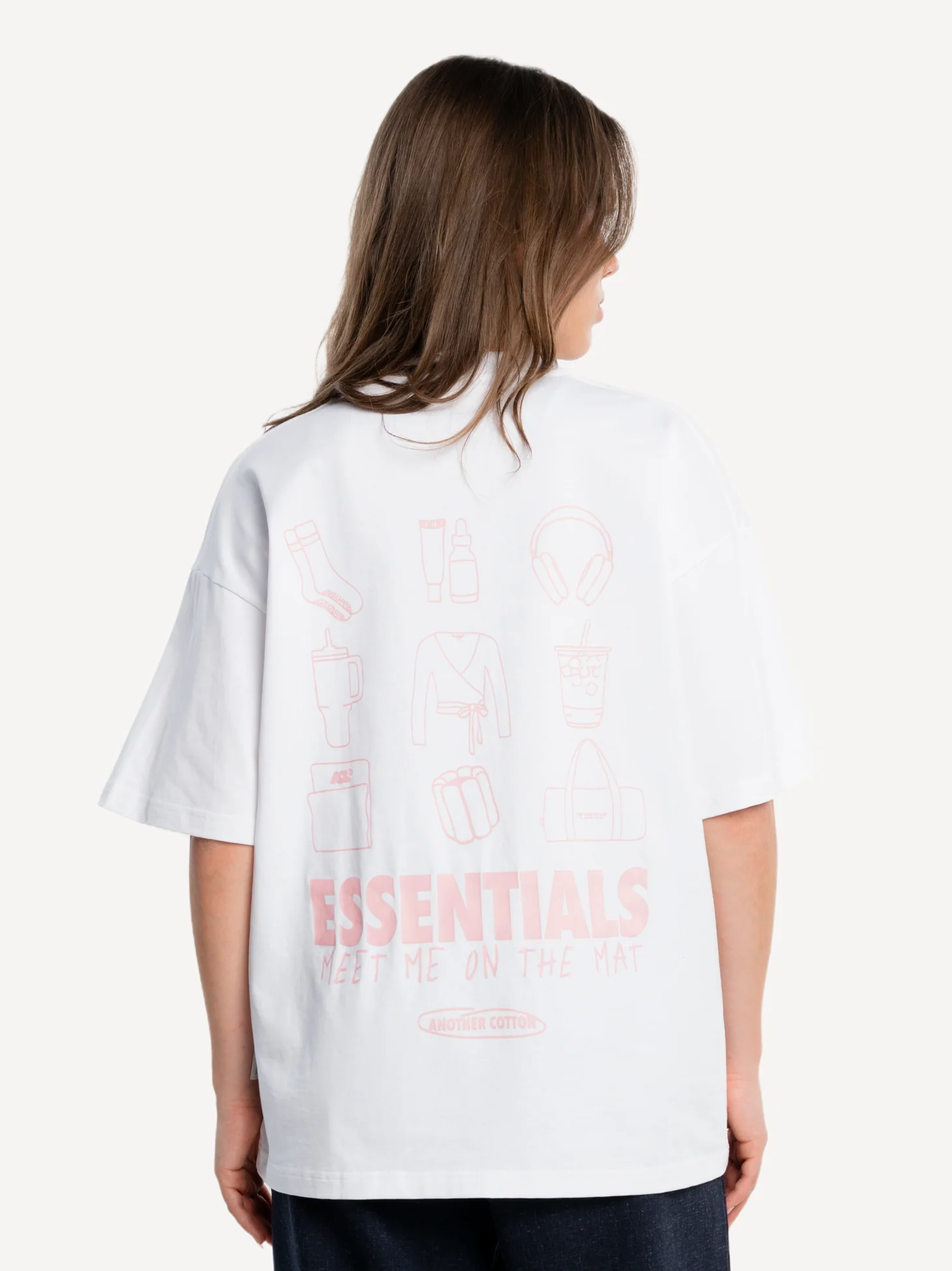 Mat Essentials Oversized T-Shirt - Image 3