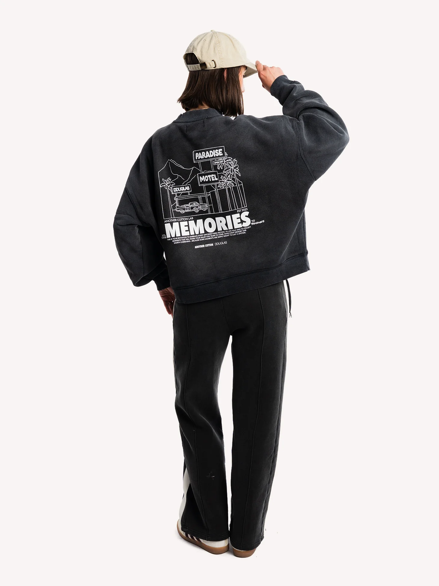 Memories x Douglas Oversized Sweatshirt - Image 3