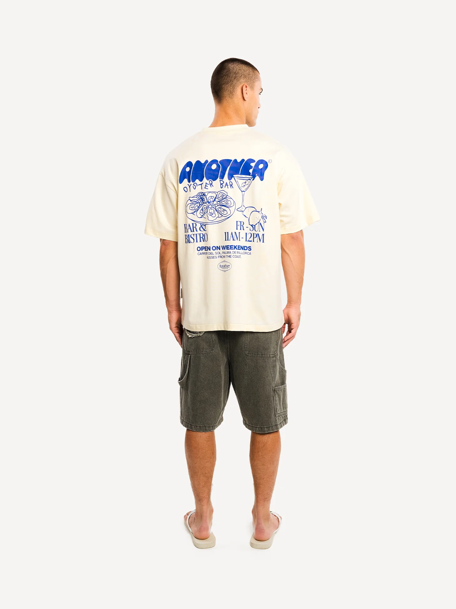 Oyster Bar T-Shirt - Image 5