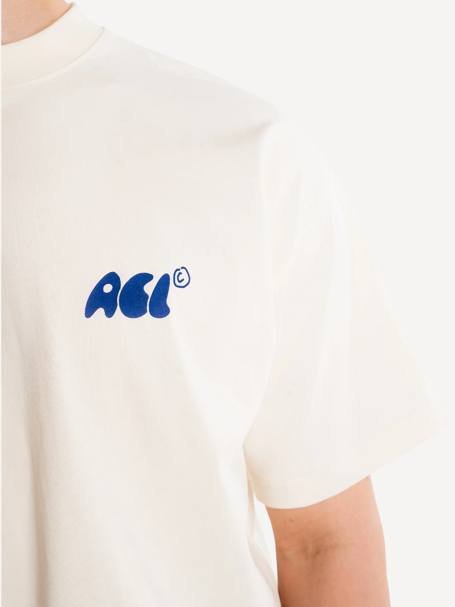 Oyster Bar T-Shirt - Image 7