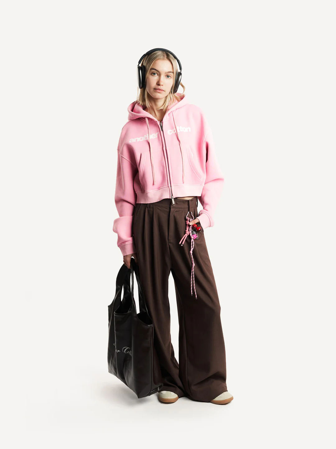 Pods Cropped Zip Hoodie - Image 5