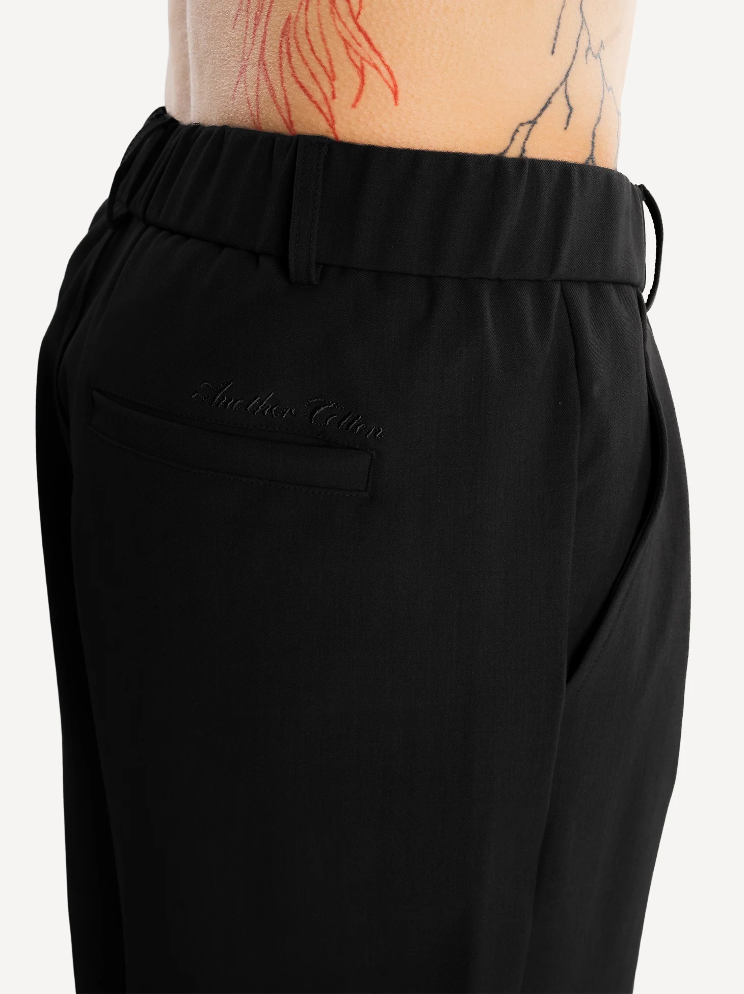 Ragazzi Pleated Shorts - Image 9